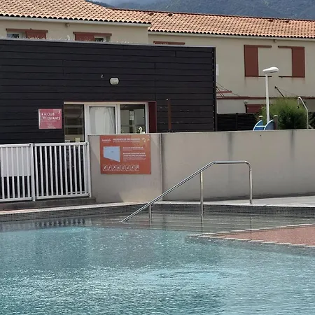 T3 & Tous Conforts & Piscine & Sauna & *